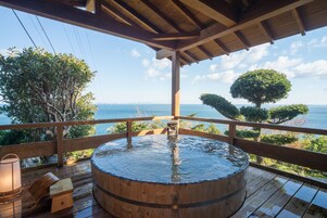Aguas termales