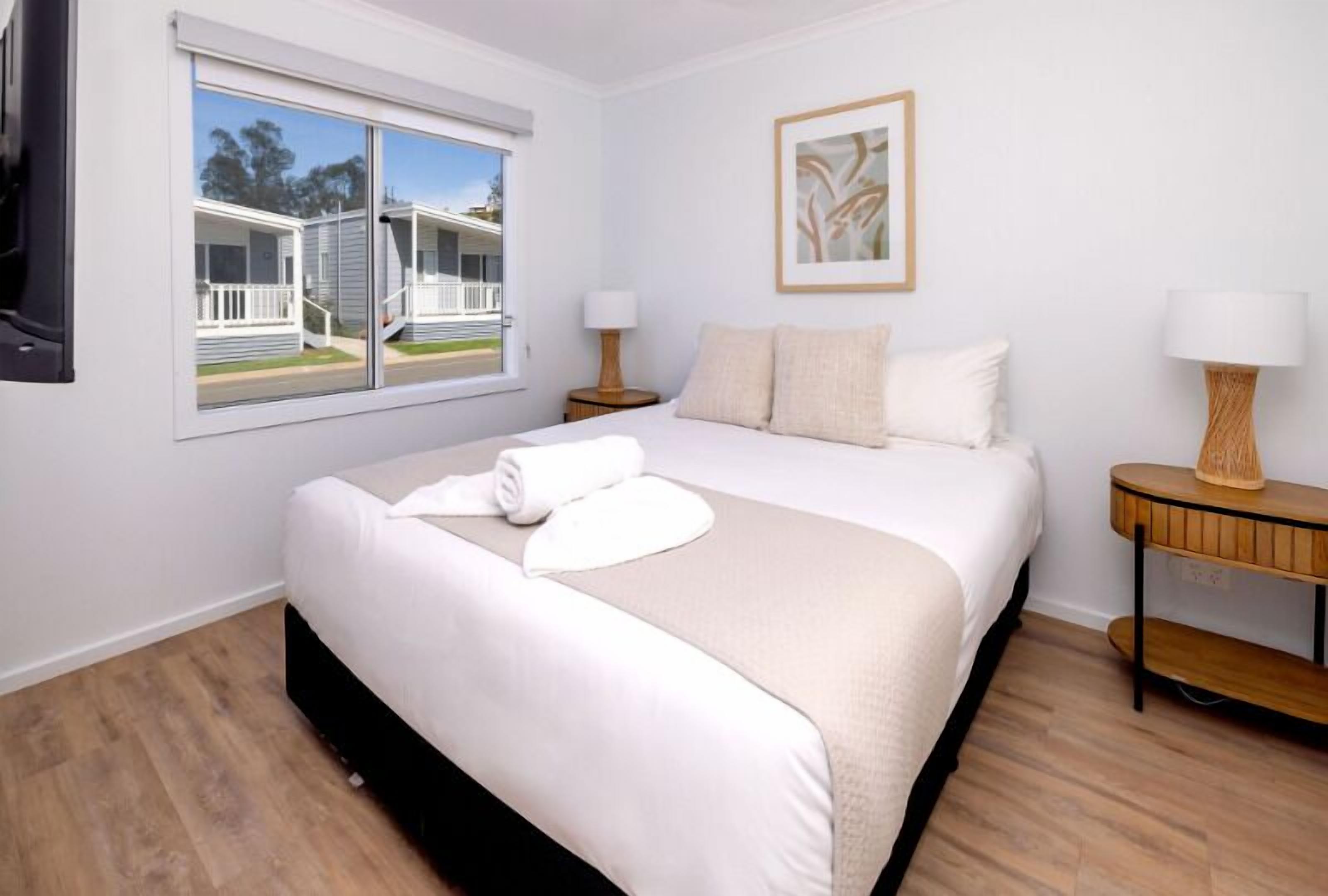 Soundproofing, iron/ironing board, free WiFi, bed sheets