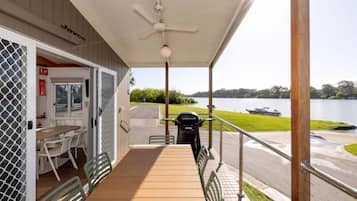 Villa, 3 bedroom, Riverview