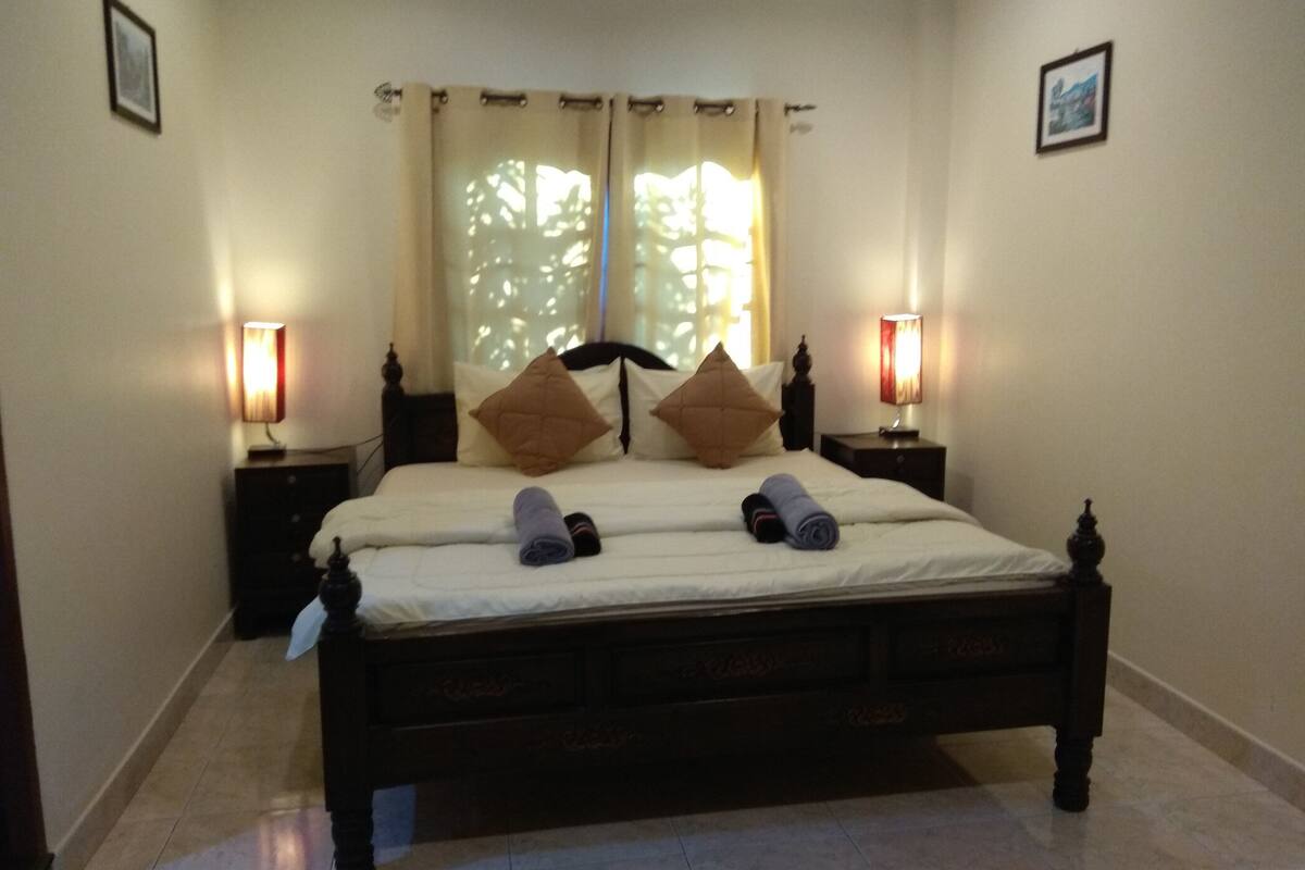 family bungalow | 1 bedroom, minibar, individually decorated, desk