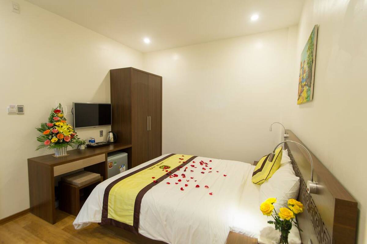 Standard Room | Minibar, in-room safe, desk, WiFi (free)