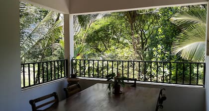 Riverside Homestay Apartments