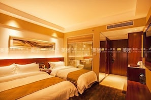 Minibar, in-room safe, desk, blackout curtains