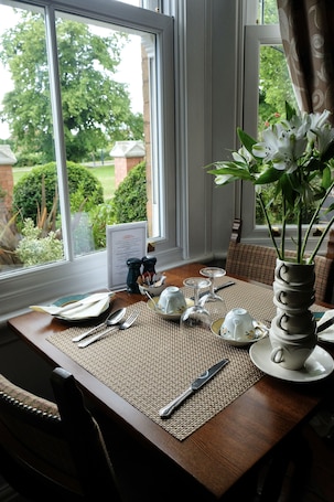 Restaurant. Cannara Bed and Breakfast