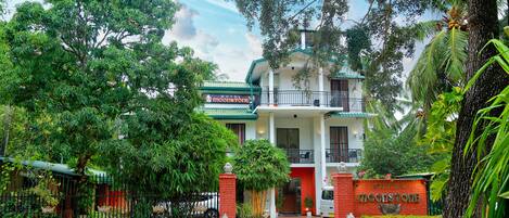 Front of property – evening/night