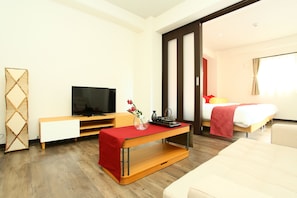 Blackout drapes, iron/ironing board, free WiFi - Japaning Hotel Shichihonmatsu (Kyoto)