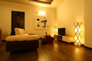 Deluxe Condo, Multiple Bedrooms | Living room | Flat-screen TV - Japaning Hotel Shichihonmatsu (Kyoto)