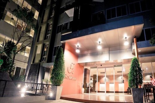 R Residence Sri Racha