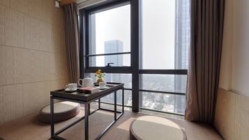 In-room safe, individually decorated, individually furnished, desk