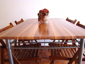 Suite, 2 chambres, salle de bains privée | Équipements de la chambre