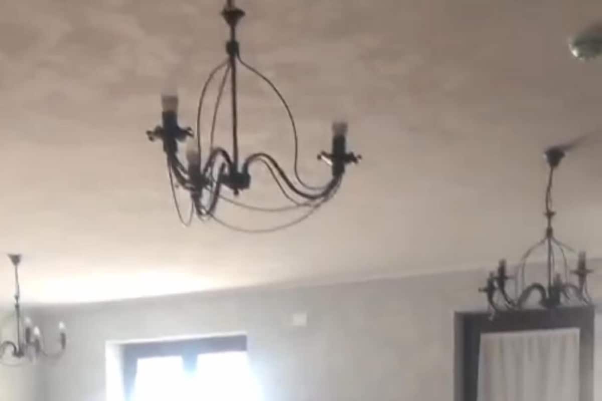 Quadrupla standard open space con 2 bagni | Frigobar, cofres nos quartos, escrivaninha