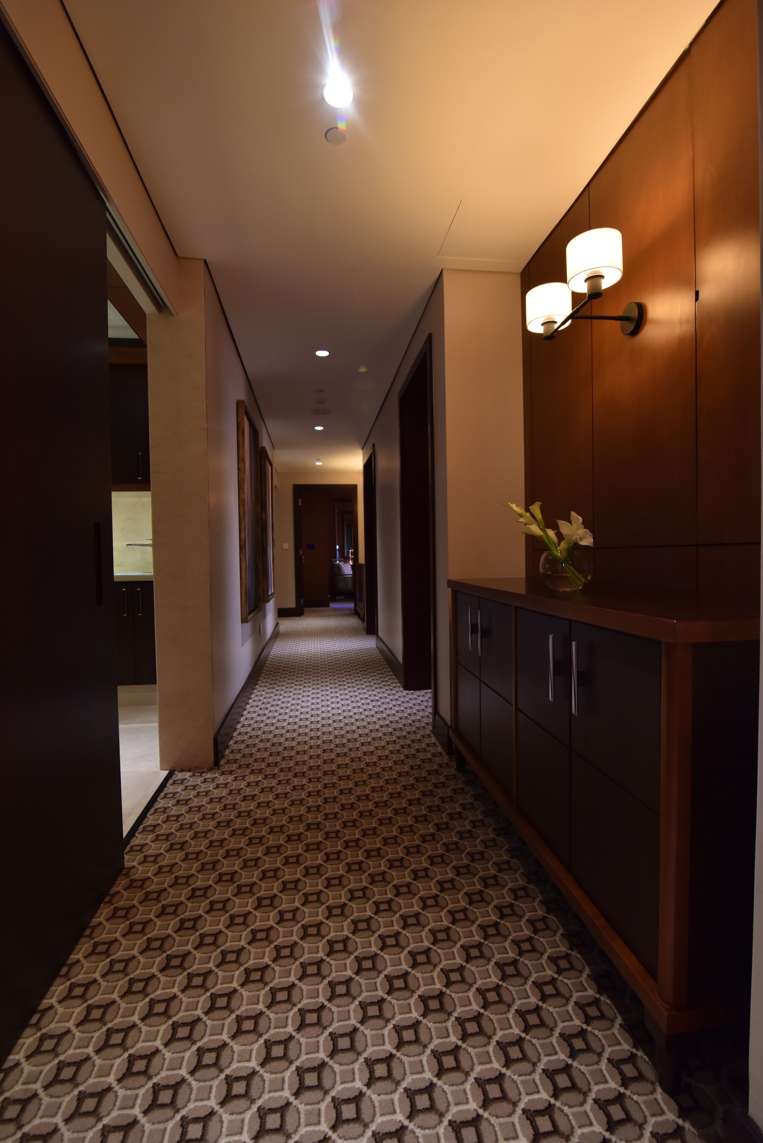 premium bedding, in-room safe, desk, laptop workspace