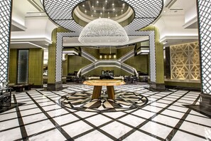 Lobby - Ayla Grand Hotel (Al Ain)