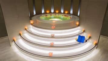 Couples treatment room(s), sauna, steam room, body treatments