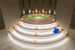 Couples treatment rooms, sauna, steam room, body treatments - Ayla Grand Hotel (Al Ain)