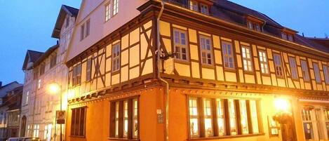 숙박 시설 정면