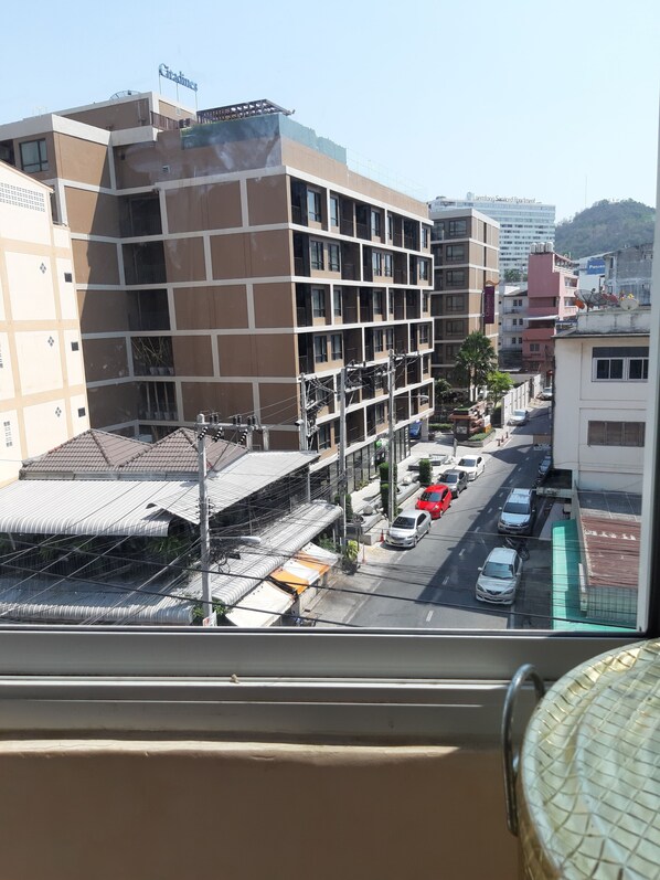 Exterior detail - Lemon Tree Residence Sriracha (Si Racha)