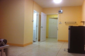 Room amenity - Lemon Tree Residence Sriracha (Si Racha)