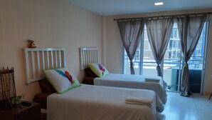 Minibar, free WiFi - Lemon Tree Residence Sriracha (Si Racha)