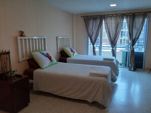 Minibar, free WiFi - Lemon Tree Residence Sriracha (Si Racha)