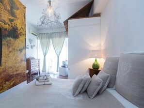 Classic Double Room, Ensuite (Rione Monti) | View from property - Le Fate Apartments (Rome)