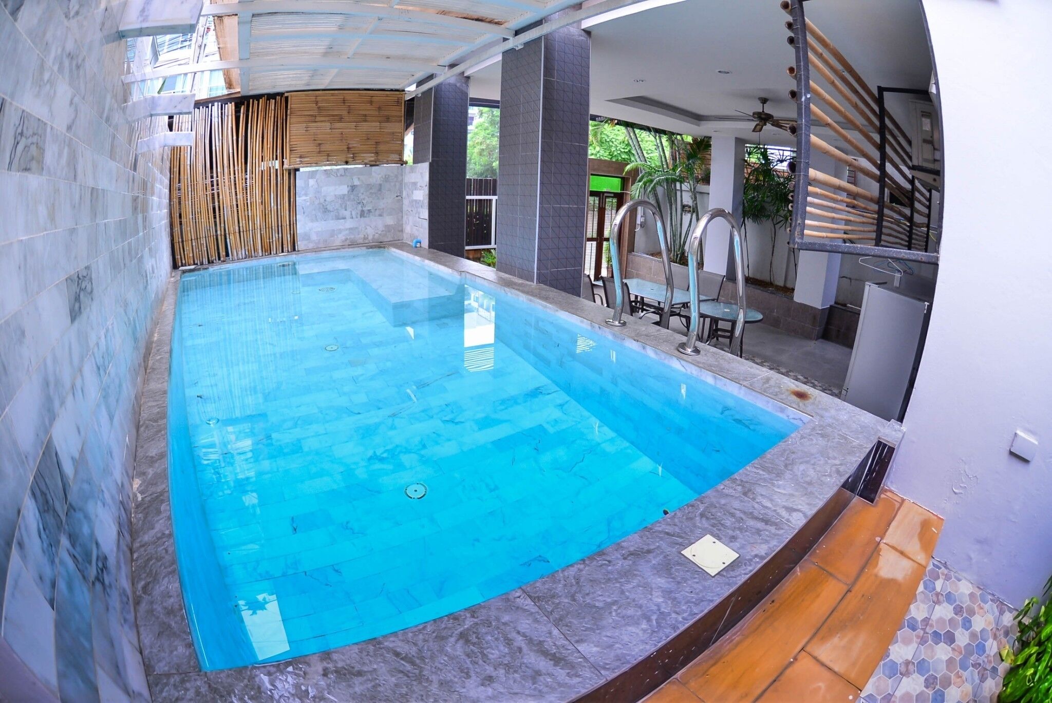 Indoor pool, outdoor pool