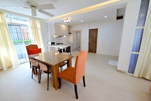 Dining room - Abacus Villa (Pattaya)