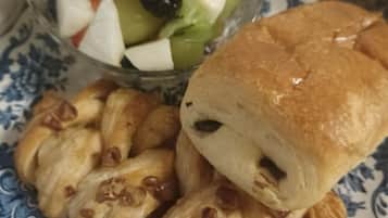 Desayuno a la carta incluido todos los días