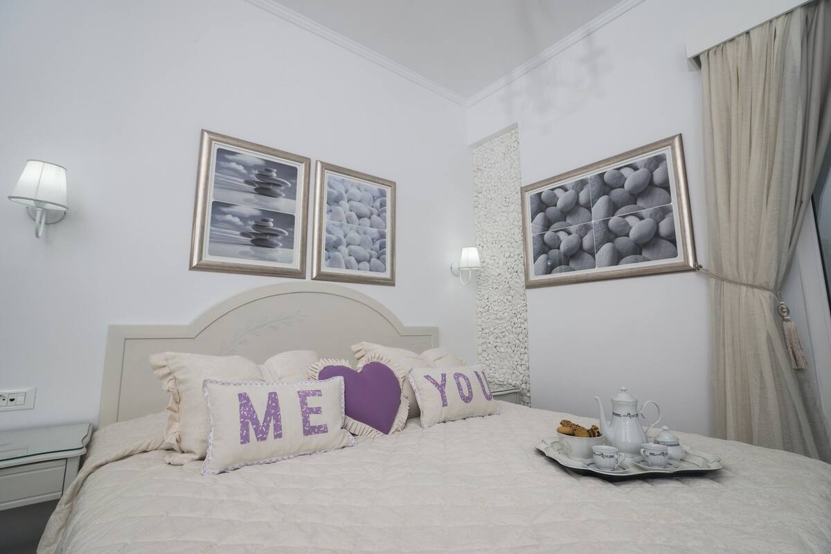 1 bedroom, premium bedding, in-room safe, soundproofing