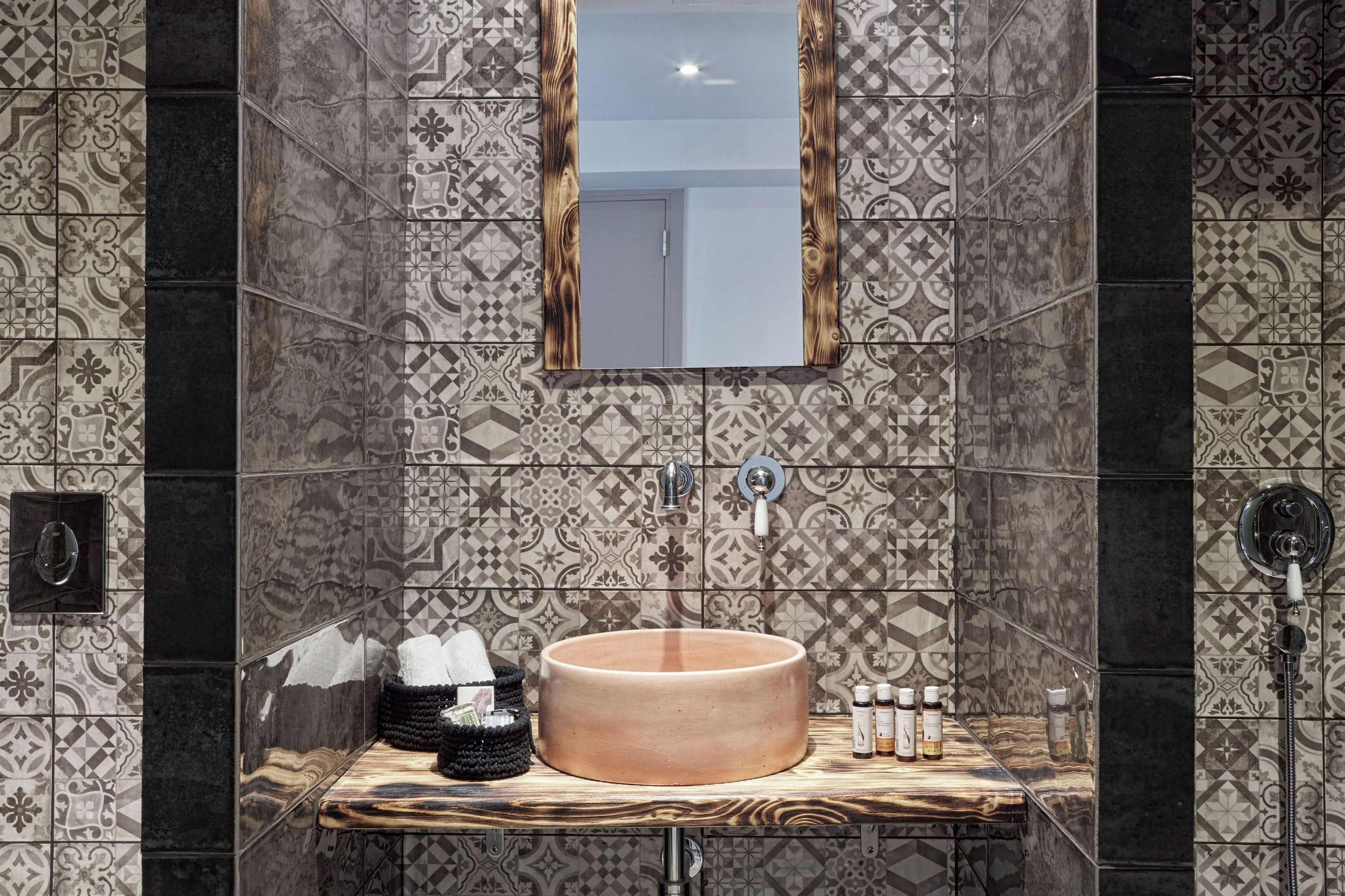 Foto - 18 Micon Str.