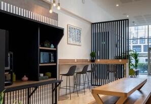 Lobby - B&B HOTEL Saint-Nazaire Pornichet (Saint-Nazaire)