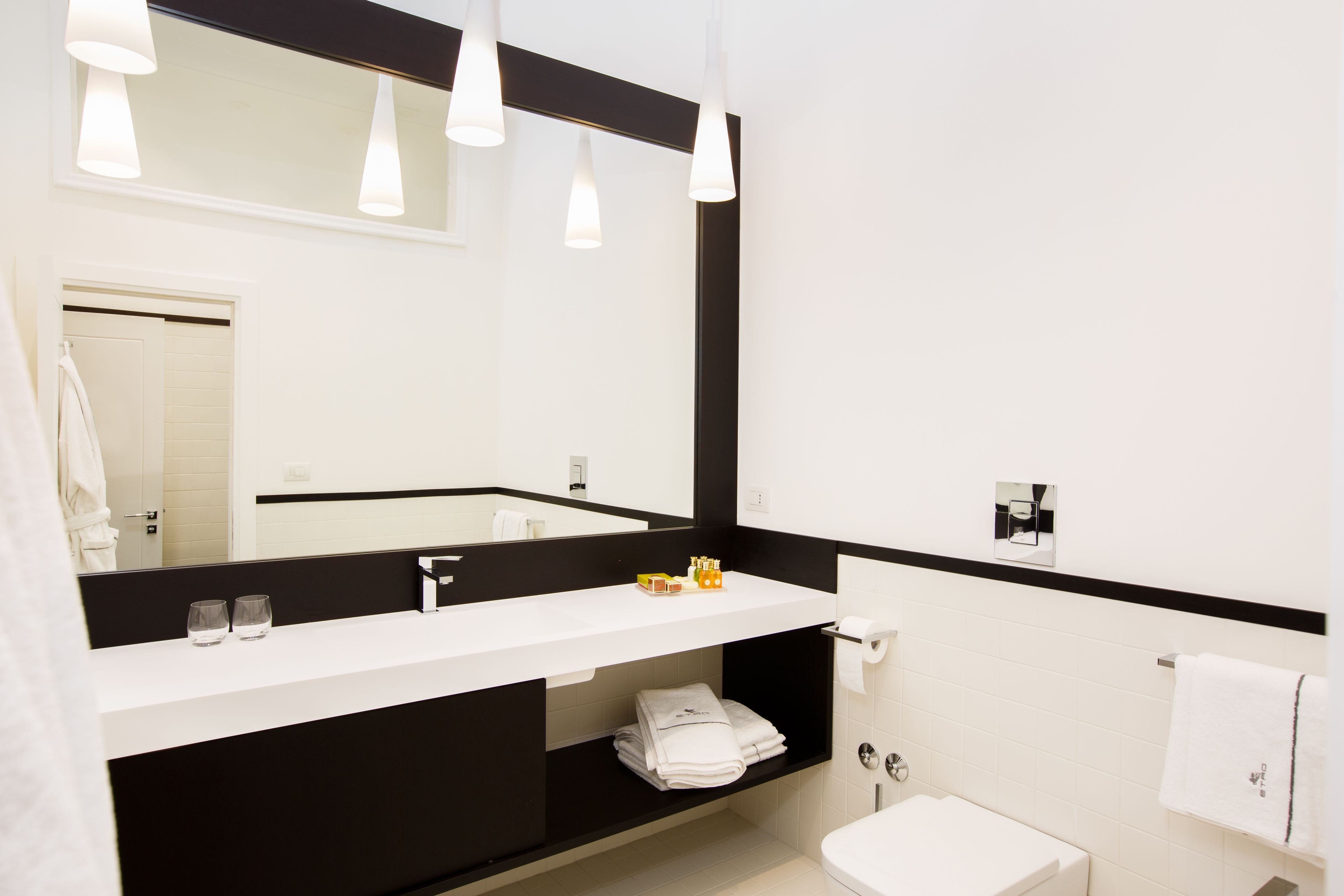 Foto - NAP Luxury Guest House Bovio