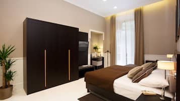 Minibar, in-room safe, desk, soundproofing