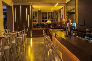 Bar (en la propiedad)