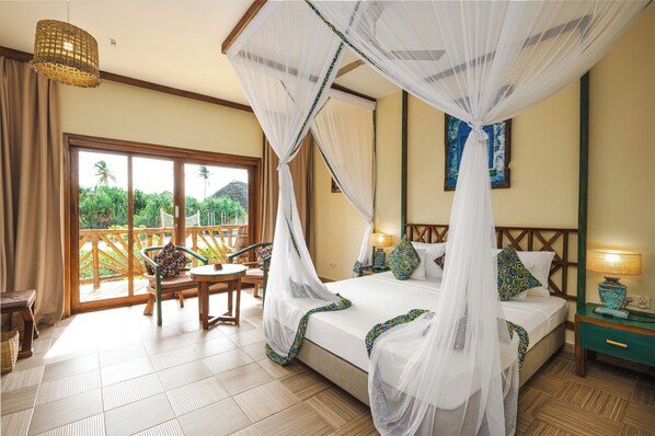 Interconnected Family Room | Minibar, in-room safe, desk, blackout drapes - Zanzibar Queen Hotel (Matemwe)