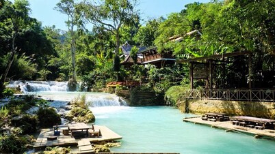 Vanvisa at the Falls