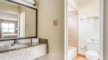 Shower, free toiletries, towels