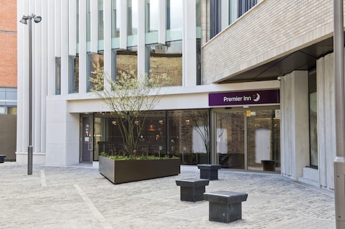 Premier Inn London Southwark - High St