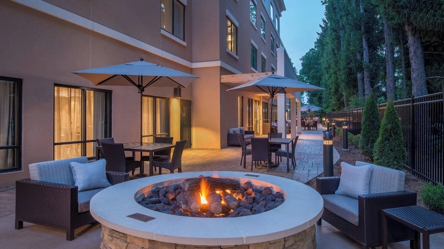 Courtyard by Marriott Hershey Chocolate Avenue