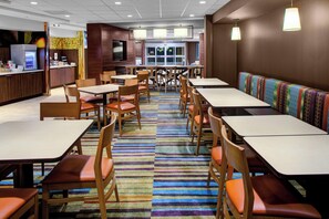 Desayuno buffet incluido todos los días