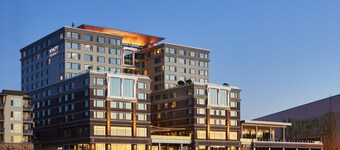 Hyatt Regency Lake Washington at Seattle’s Southport