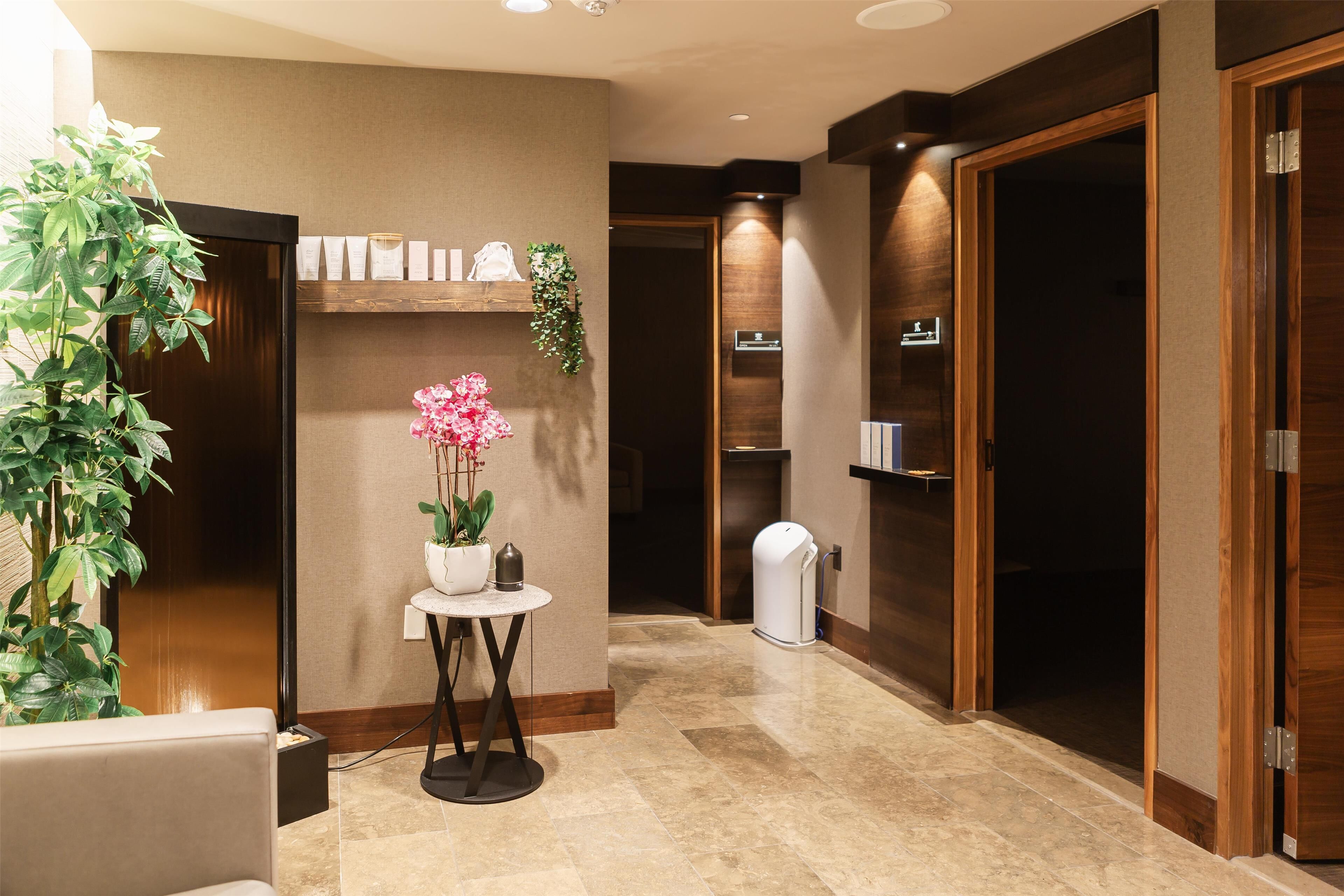 body treatments, hot stone massages, deep-tissue massages