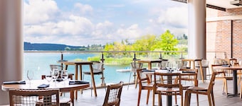 Hyatt Regency Lake Washington at Seattle’s Southport