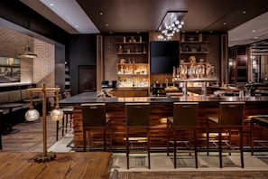 Bar (en la propiedad)