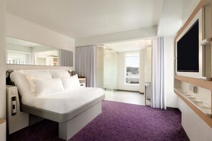 Premium Room, 1 Queen Bed, Accessible | Premium bedding, memory foam beds, in-room safe, laptop workspace - YOTEL Boston (Boston)