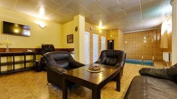 Meja sambut tetamu spa