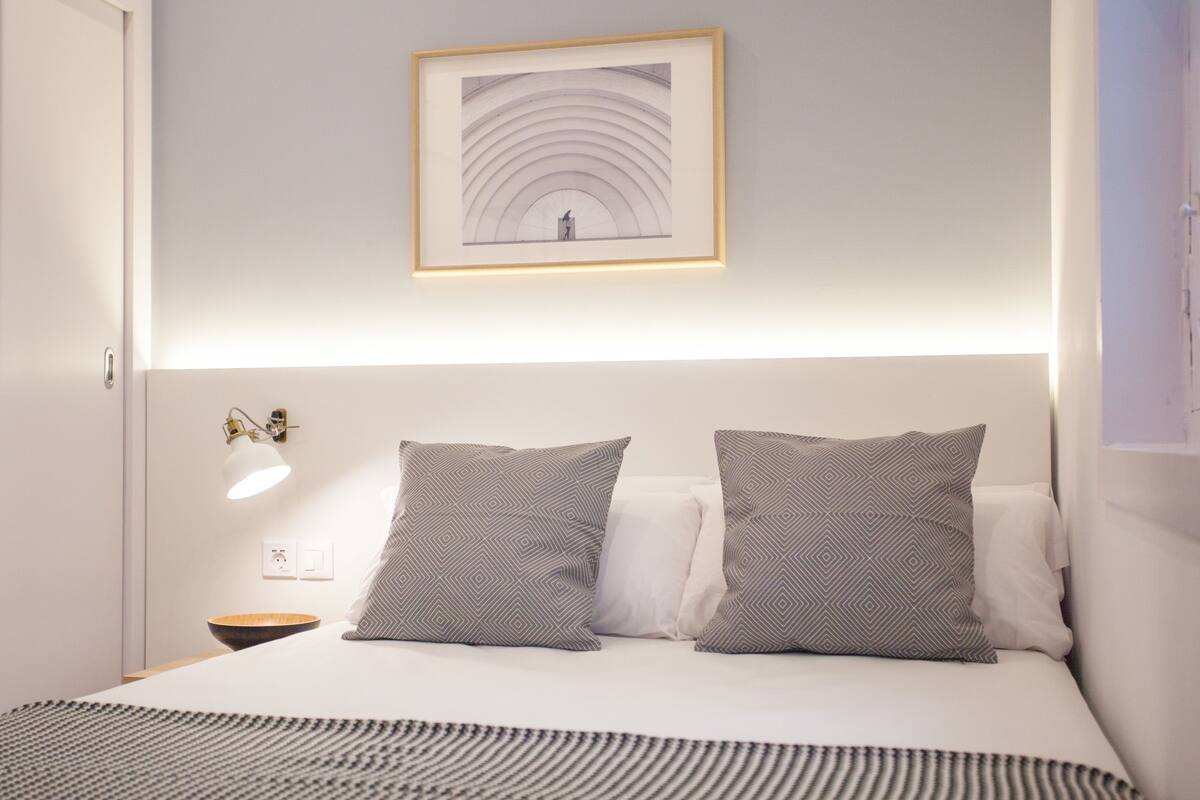 Standard Apartment, 1 Bedroom | 1 bedroom, premium bedding, down duvets, memory-foam beds