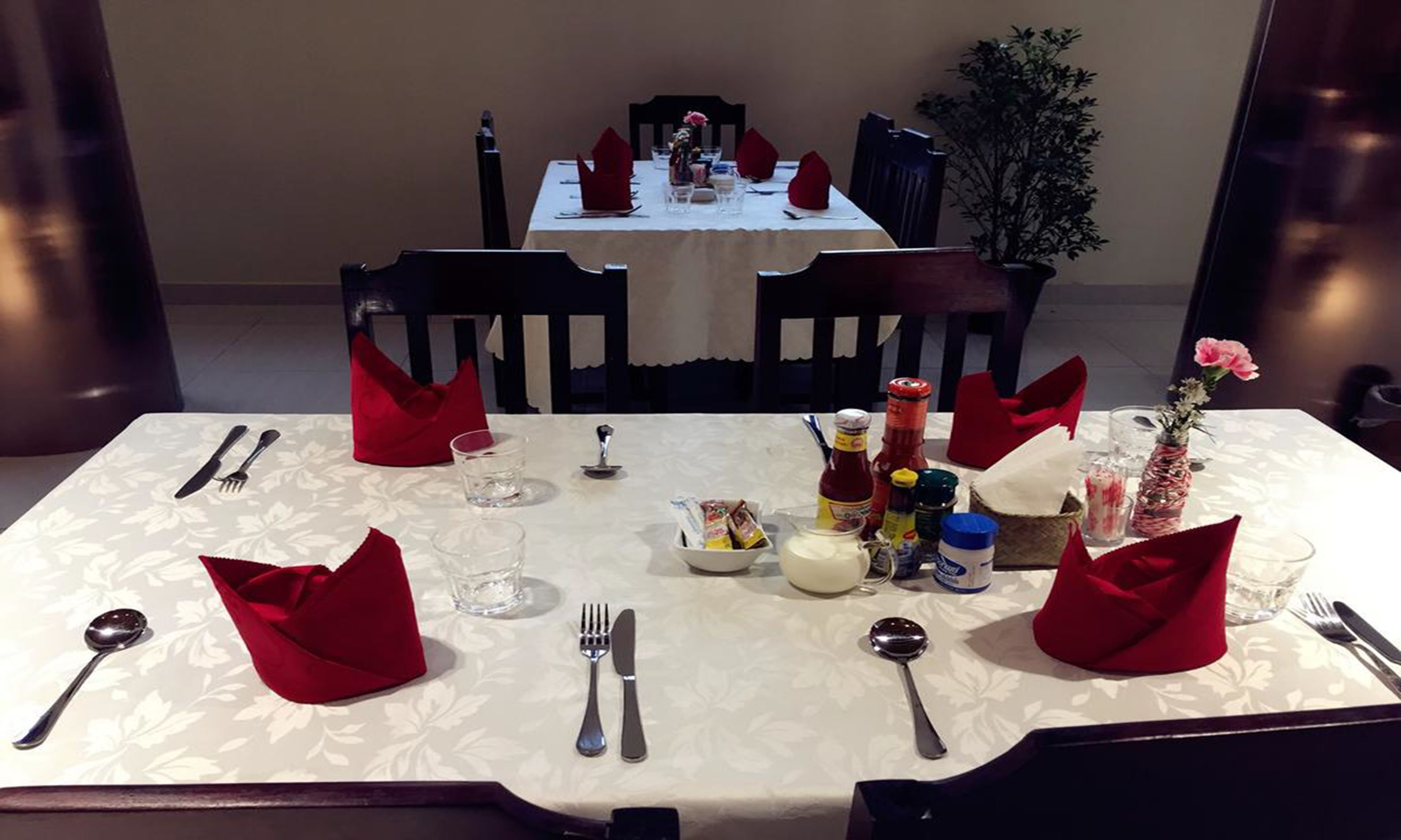 Daily continental breakfast (USD 5 per person)