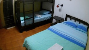 Chambre avec lits jumeaux