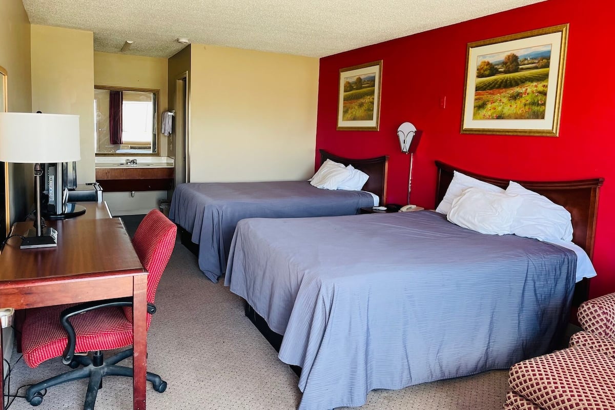 Standaard kamer, 2 queensize bedden, niet-roken | Gratis wifi